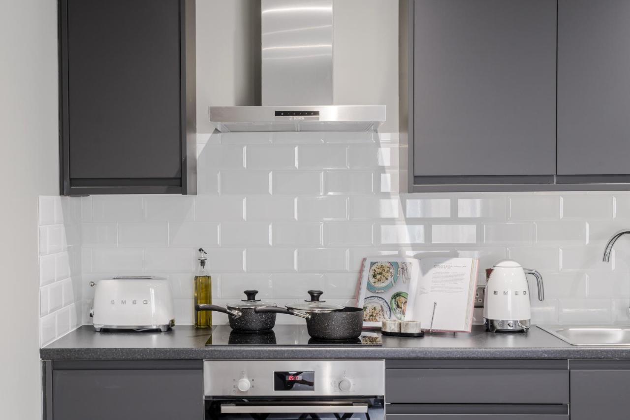 Tooting - Your Apartment London Bagian luar foto