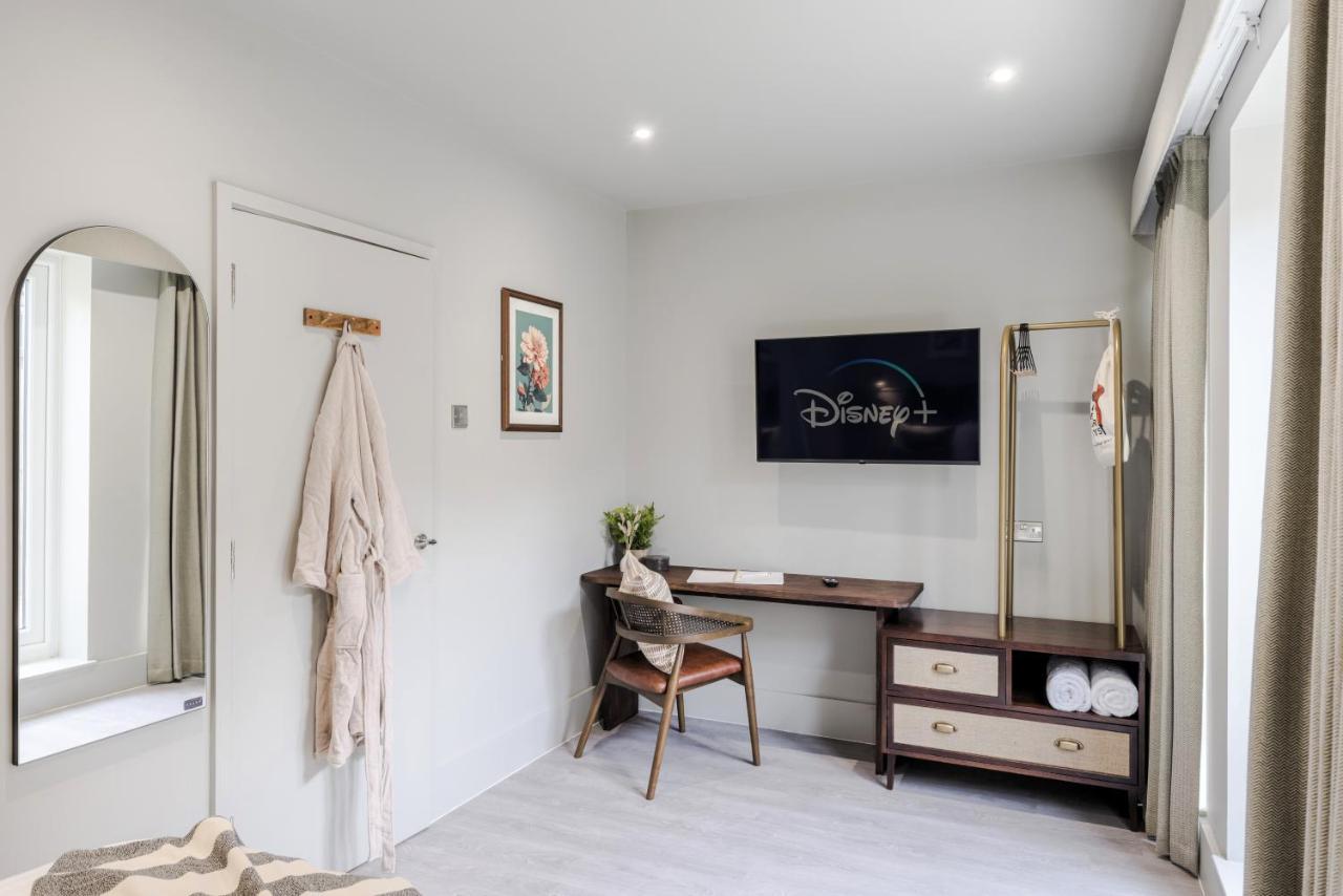 Tooting - Your Apartment London Bagian luar foto